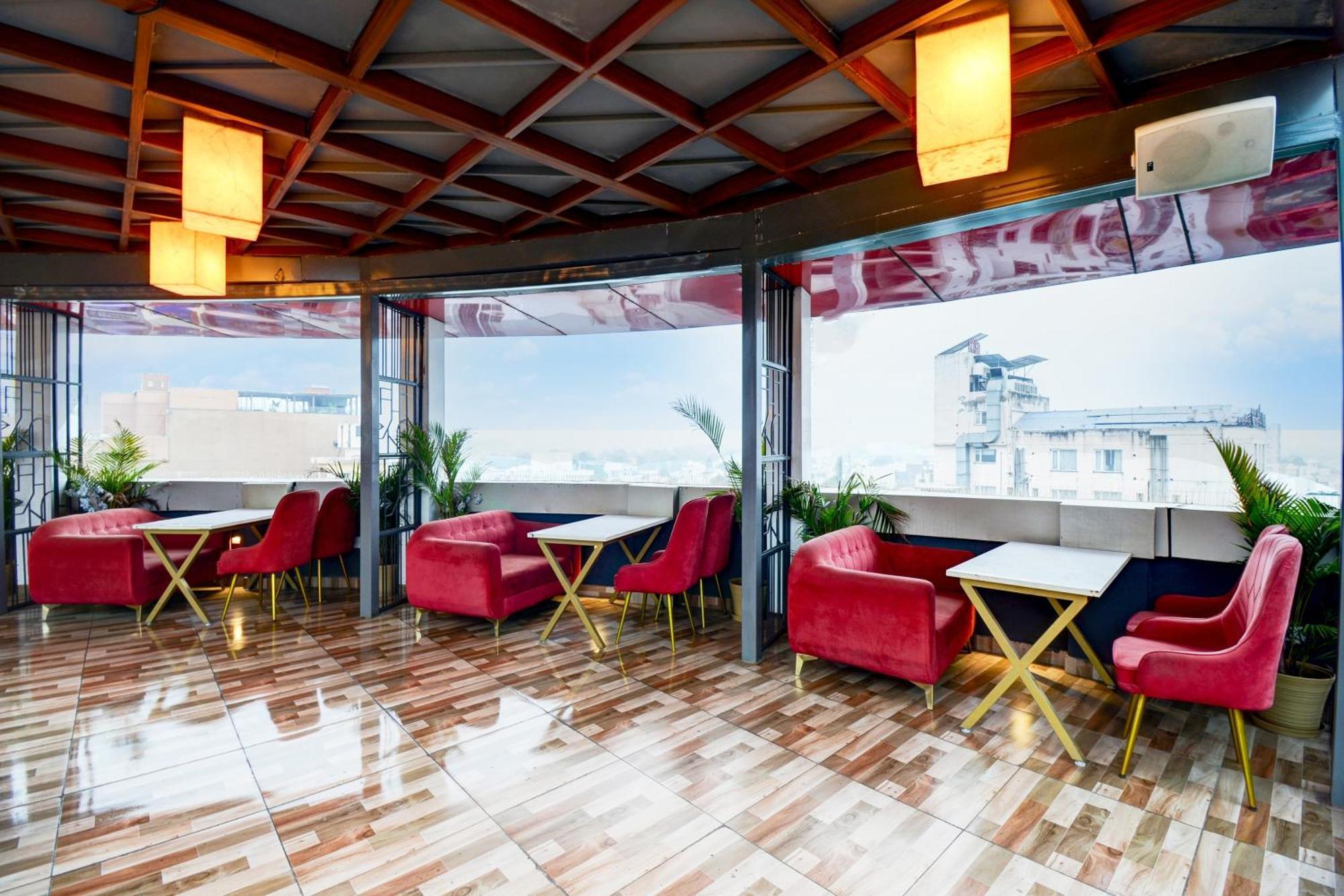 Hotel Townhouse Shobhagpura Formerly Fragrance Udaipur